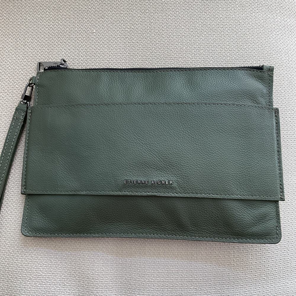 Etienne Aigner Leather Wristlet Clutch Sage Green Zip Pouch 11x 8 Madison Style - Picture 8 of 9
